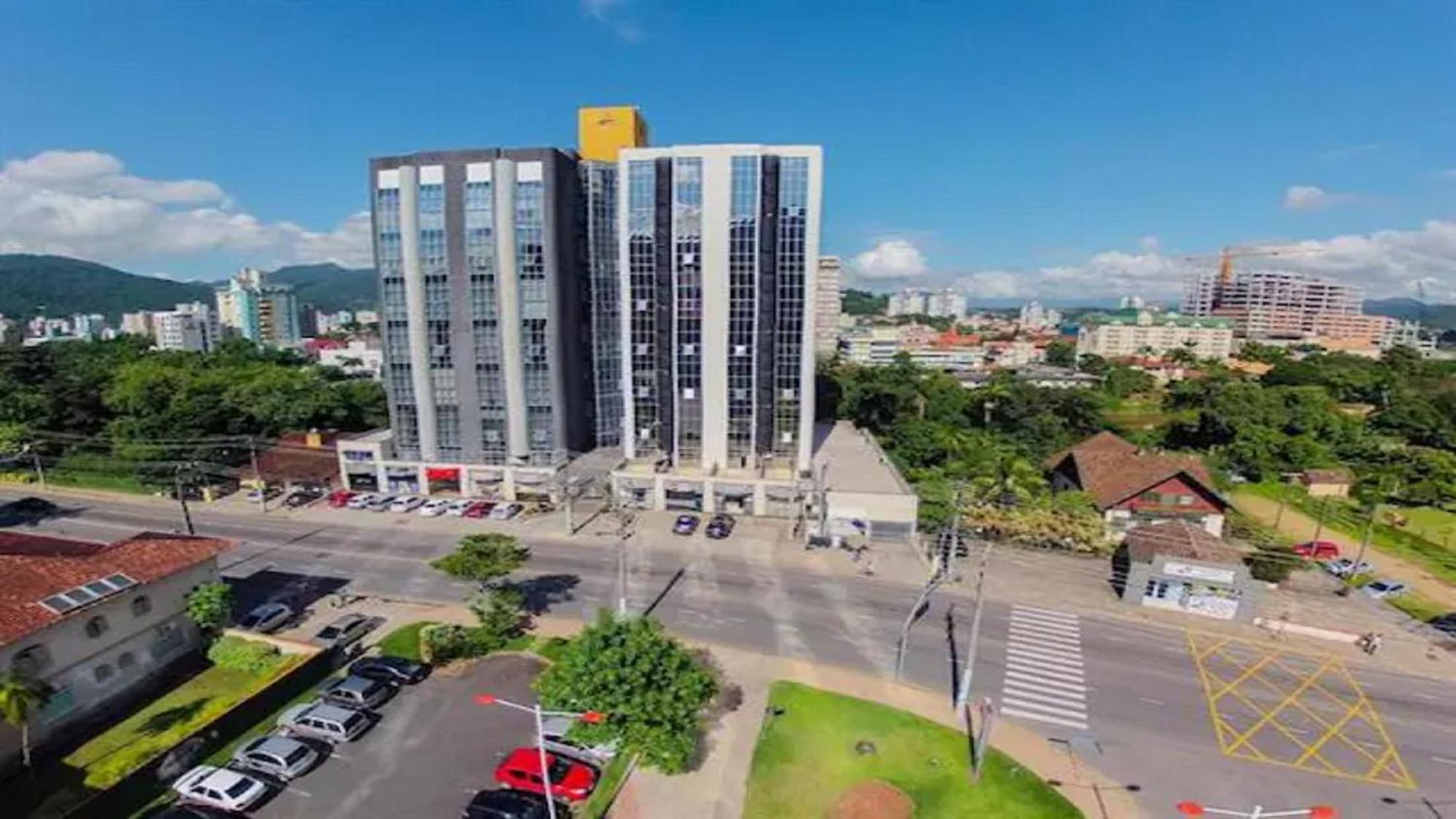Saint Sebastian Flat 716 - Com Hidro! Ate 3 Pessoas, Duplex, No Centro Villa Jaraguá do Sul Exteriör bild